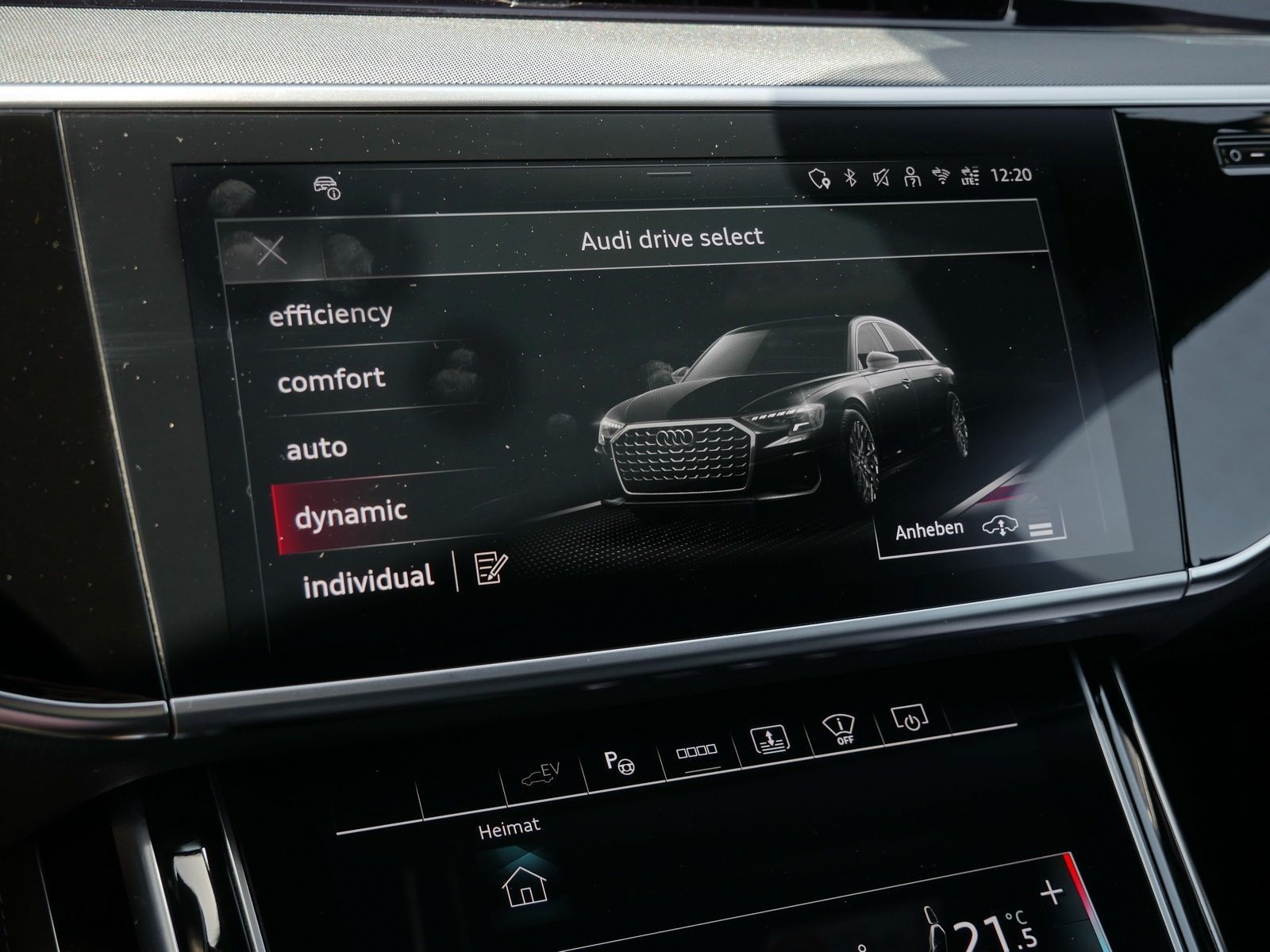 Audi A8 - Bild 22