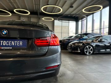 BMW 318 d Limousine *2. Hand*Bi-Xenon*Navi*Klima*SHZ