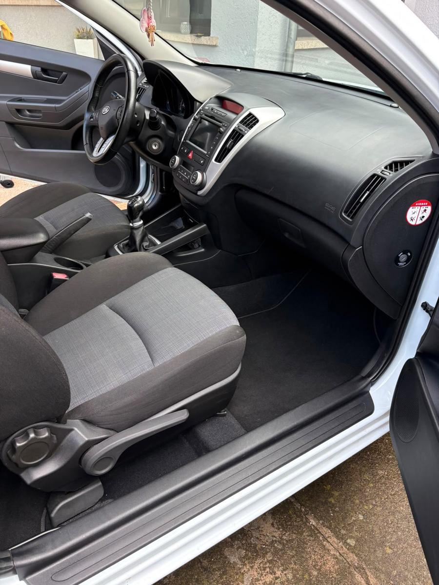 Kia pro_cee'd / ProCeed 1.6 CVVT Dream-Team pro_...