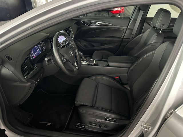 Fahrzeugabbildung Opel Insignia B Sports Tourer Elegance