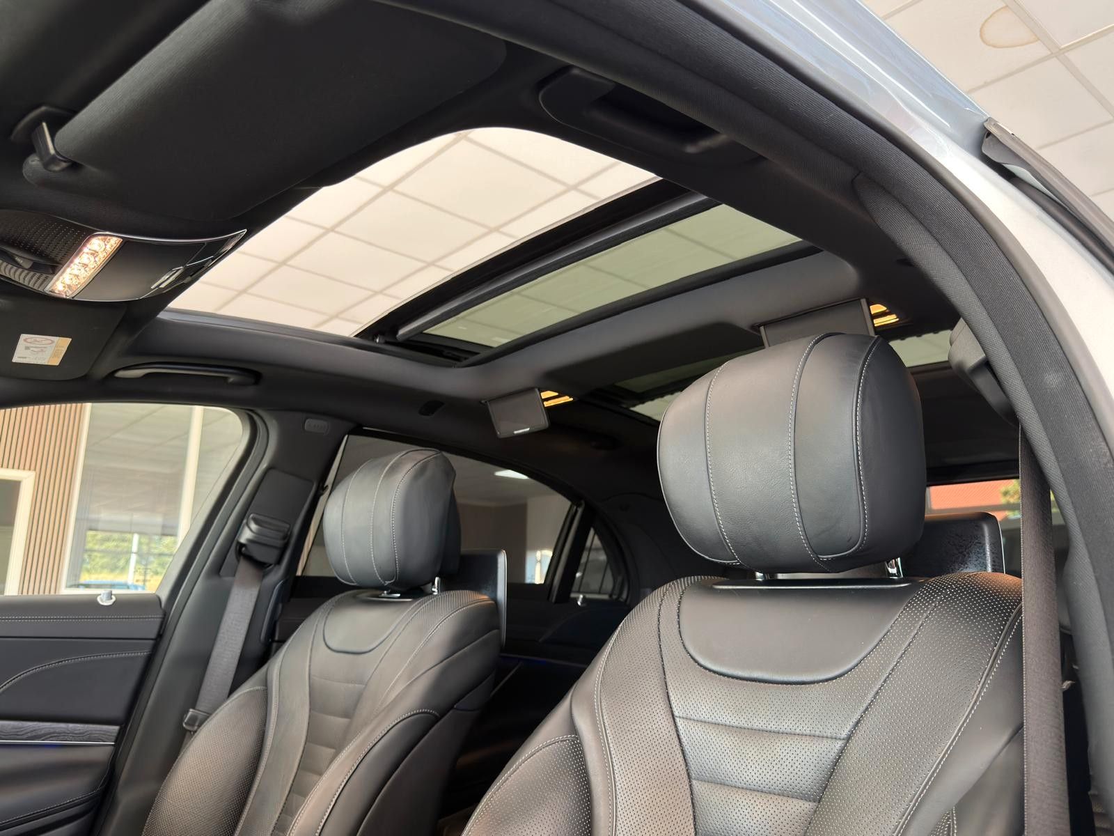 Mercedes-Benz S 560e Lang AMG Chauffeur-Paket Pano ACC VOLL! foto 10