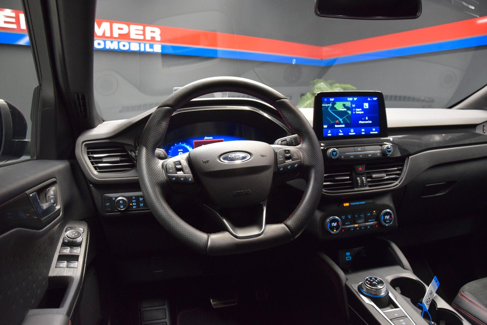 Fahrzeugabbildung Ford Kuga ST-Line X Pano HuD Leder ACC Kamera B&O Amb