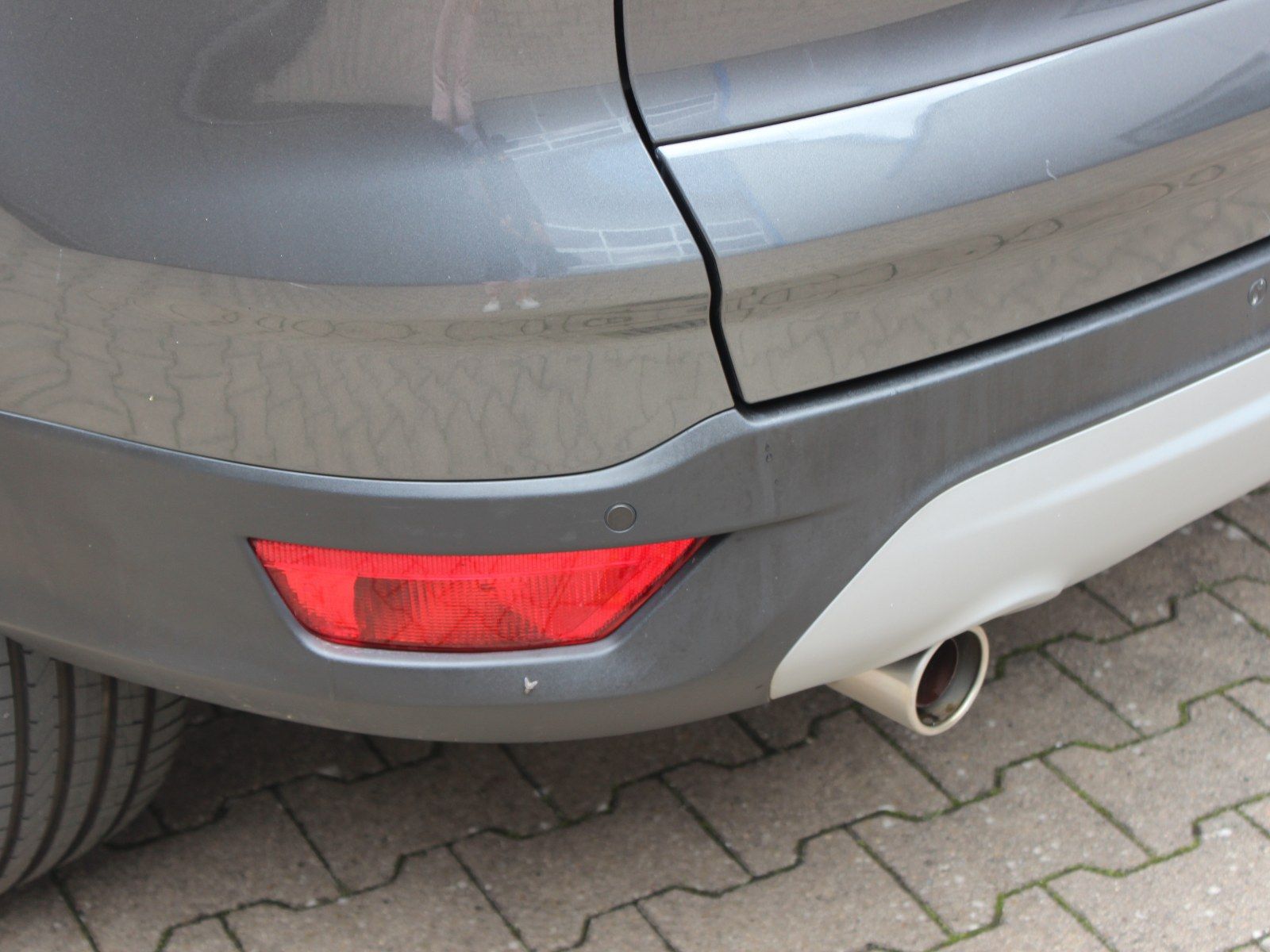 Fahrzeugabbildung Ford Kuga Cool & Connect 1,5 EcoBoost 4x2
