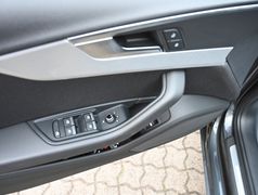 AUDI A4 Avant 1.4 TFSI sport AHK Navi LED PDC