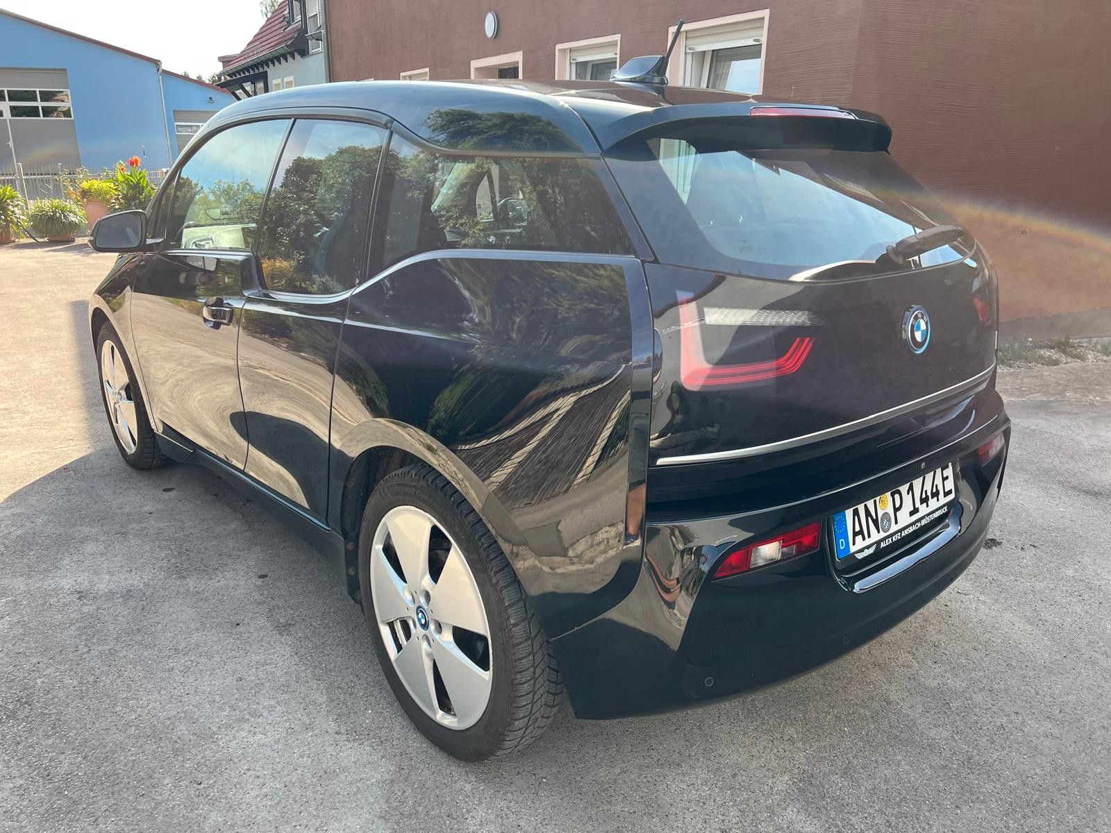 BMW i3 (120 Ah), 125kW imagem 3