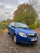 Skoda Fabia Combi 1.4l Style Edition Style Edition - Skoda Fabia mit Benzin-Antrieb: Blau, Kombi, 1.4