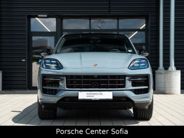 Porsche Cayenne - 8