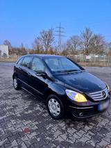 Mercedes-Benz B170 / 2006 / Benzin . - Mercedes-Benz B 170 Kombi Gebrauchtwagen