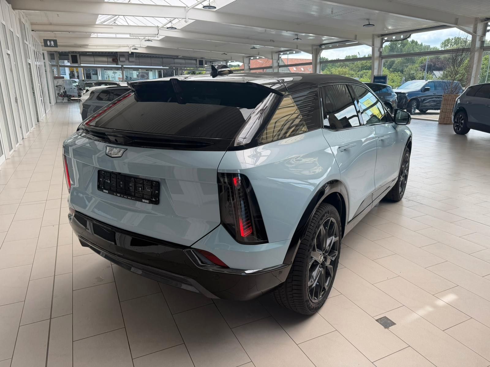 Cadillac OPTIQ BEV STUDIO EDITION 500E AWD imagem 3