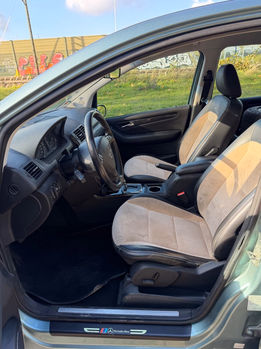Mercedes-Benz A200 2005 — photo 9