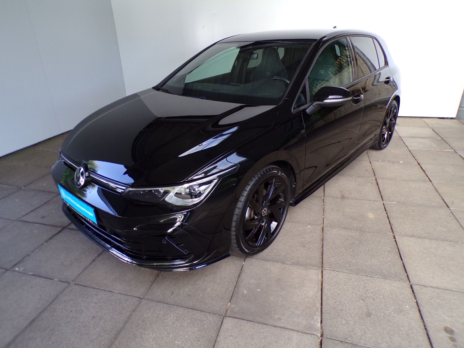 Volkswagen GOLF VIII 1.5 TSI DSG R-LINE AHK 18' HARMAN&KARD foto 2