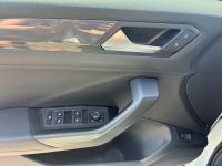 Volkswagen T-Roc - Vorschau Bild 15
