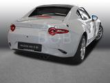 Mazda MX-5 RF Exclusive-line 1.5L SKYACTIV-G 132 6MT R - Mazda MX-5: Coupé