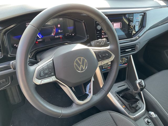 Taigo 1.0 TSI Life KLIMA PDC SHZ NAVI LED