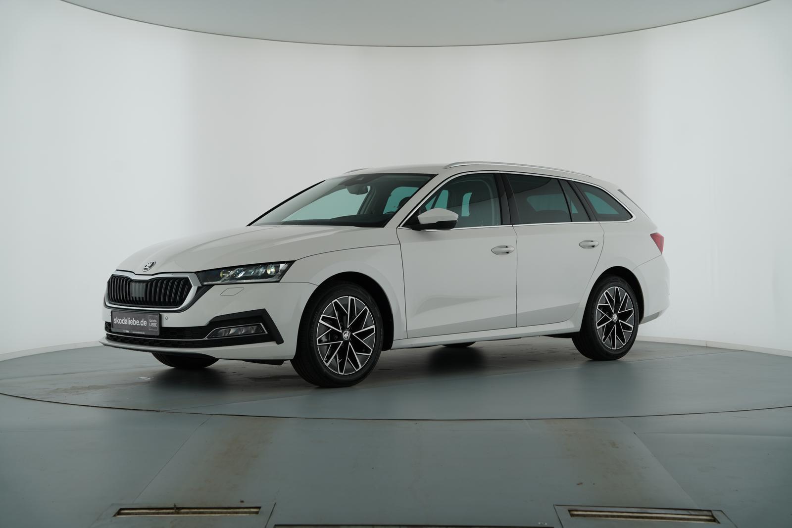 Skoda OCTAVIA COMBI STYLE 2.0TDI DSG ANHÄNGERKUPPLUNG