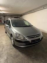 Peugeot 307 1.6 16V Premium 110 Premium - Peugeot 307: Premium