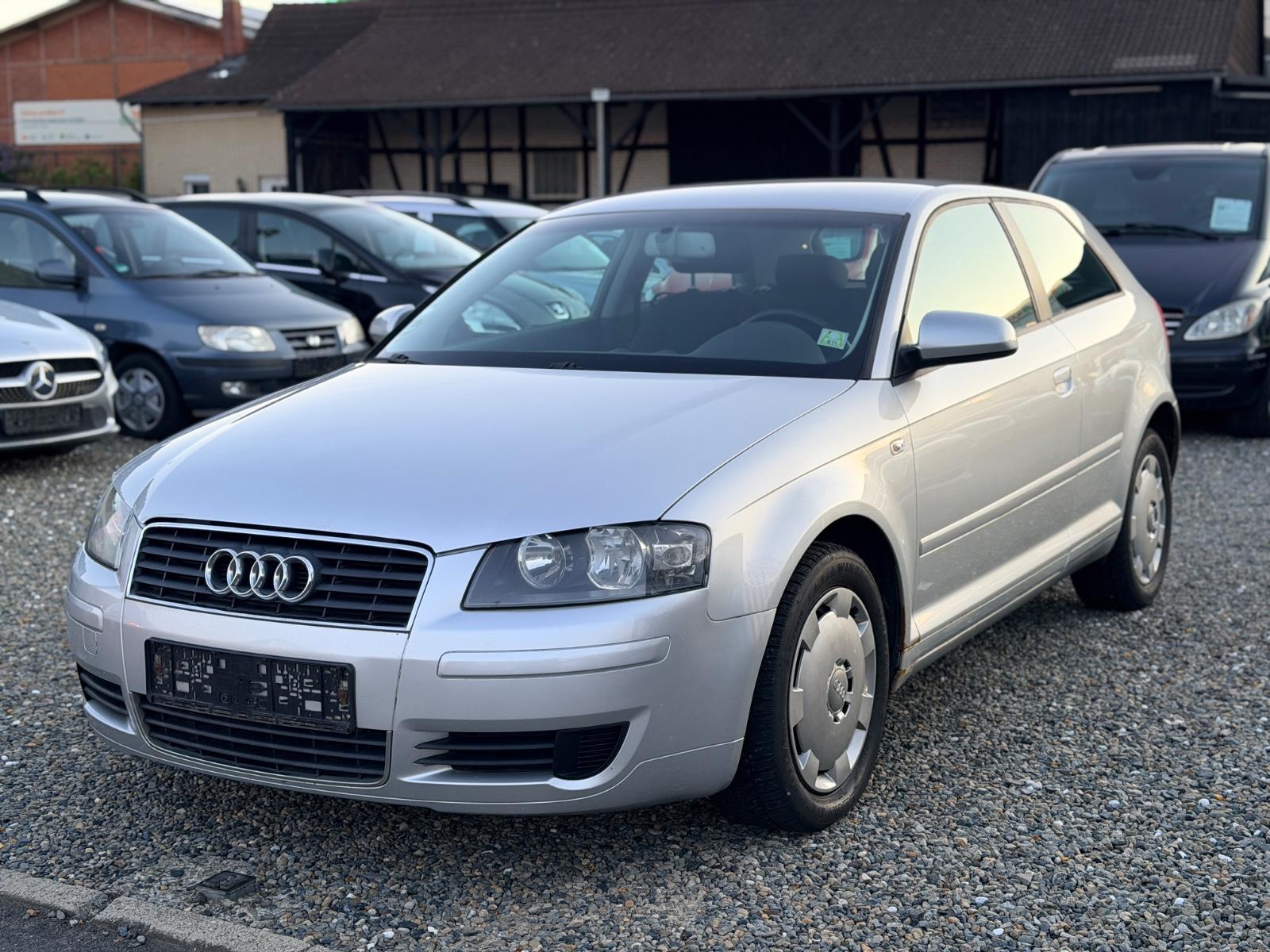 Audi A3 1.6 Ambiente/Shz/Tempomat