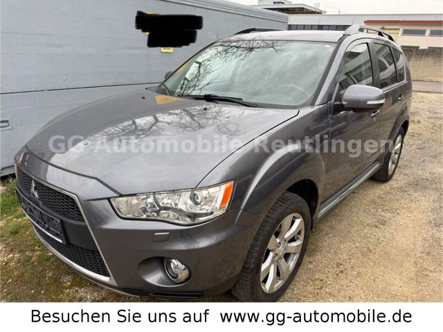 Mitsubishi Outlander Intense 4WD|7-SITZER|AUTOMATIKGetriebe