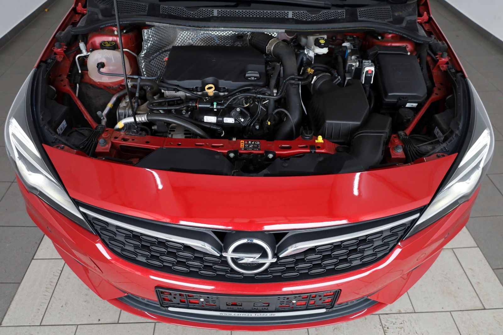 Fahrzeugabbildung Opel Astra K Lim. 5-trg. SH,PDC,Allwetterreifen
