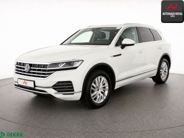 Volkswagen Touareg - 1