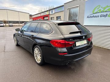 BMW 530 D Touring xDrive Sport Line+LED+StHz+Virtual
