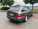 Mercedes-Benz E 320 CDI T Avantgarde 7G Tronic Standheizung - Mercedes-Benz E 320 mit Diesel-Antrieb: Kombi