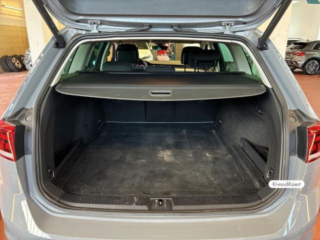 Volkswagen Passat Variant - Bild 7