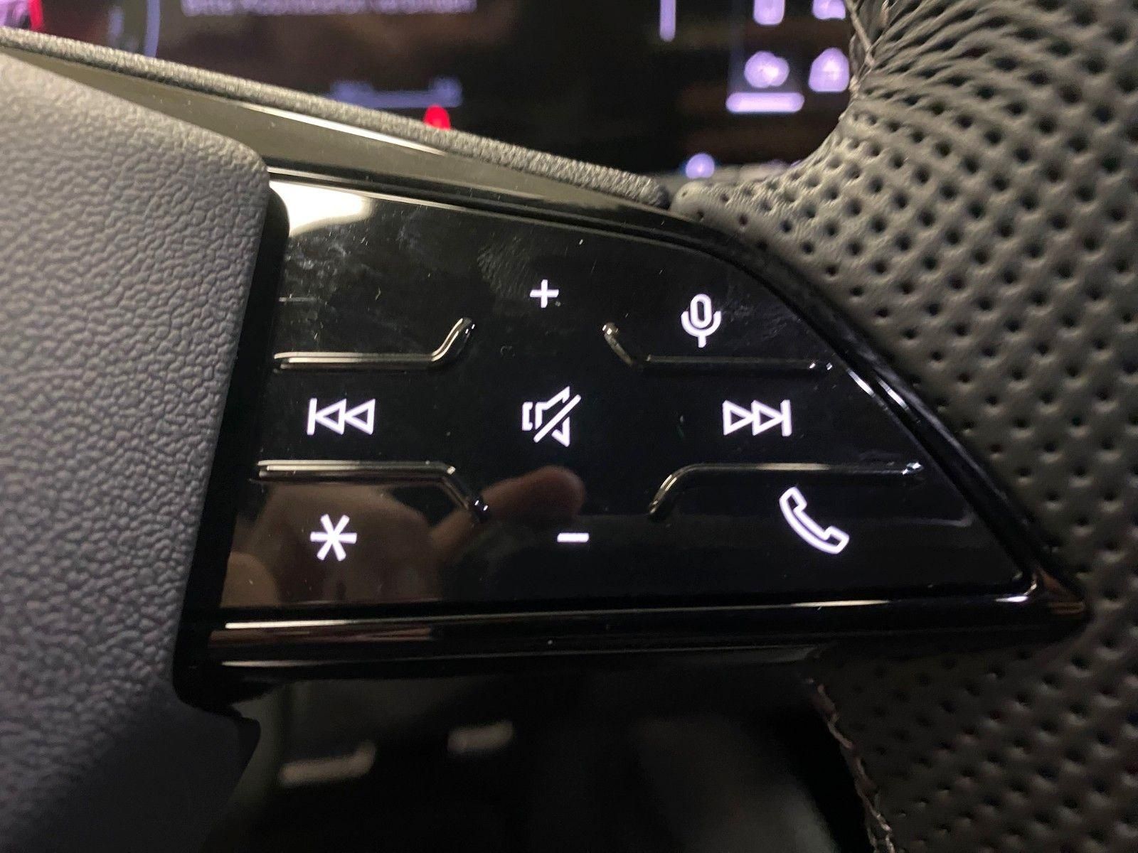 Fahrzeugabbildung Audi A5 B10 TFSI S tronic S-Line Avant+NAVI+19"+ACC+