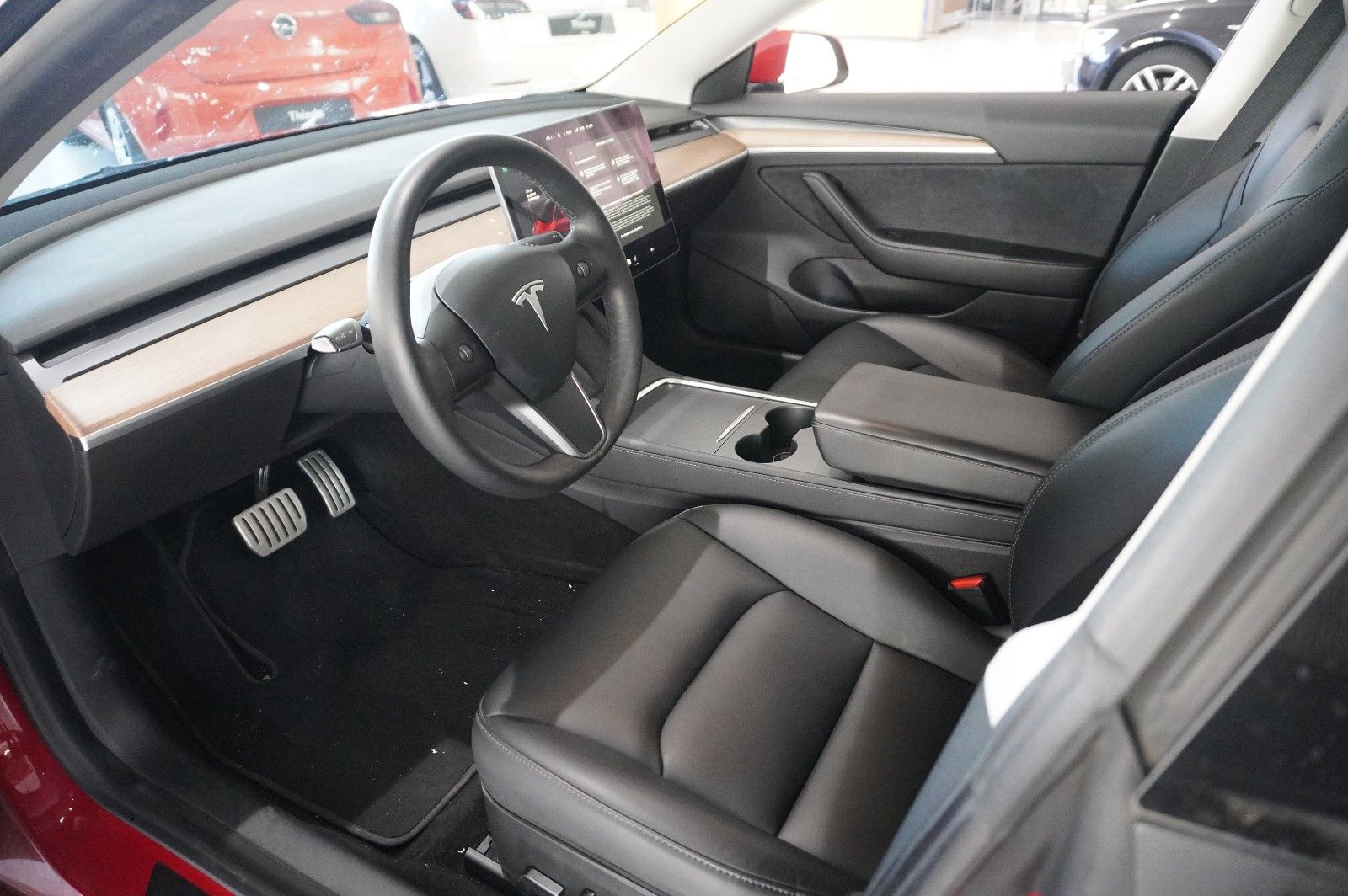 Fahrzeugabbildung Tesla Model 3 PERFORMANCE DUAL-MOTOR NAVI/LED/SH/AMD