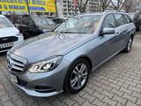 Mercedes-Benz E 220 E T-Modell E 220 CDI BlueEfficiency  AUTOM - Mercedes-Benz E 220: Cdi T Modell