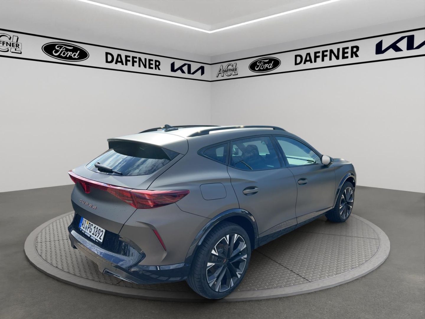 Fahrzeugabbildung CUPRA Formentor 1.5 eTSI 110 kW Navi Digitales Cockpit