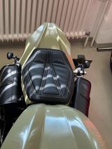 Harley-Davidson VRSCR V-ROD - HARLEY-DAVIDSON 2005 V ROD