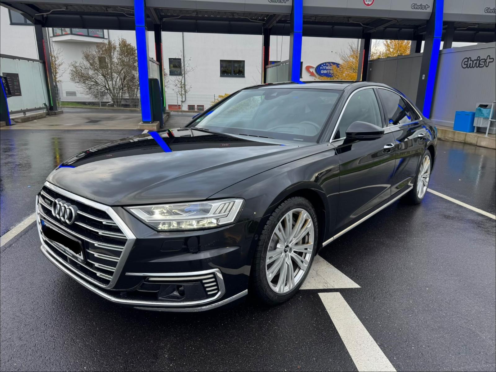 Audi A8