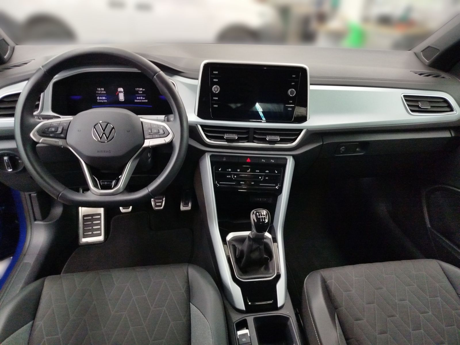 Volkswagen T-Roc - Bild 12