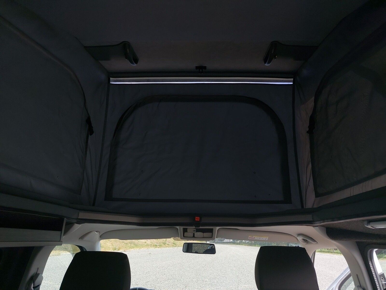 Fahrzeugabbildung Volkswagen Sonstige T6 ähnlich California  Camper
