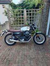 Moto Guzzi  V7 III Anniversario Nr. 455/1000 - MOTO GUZZI V 1000