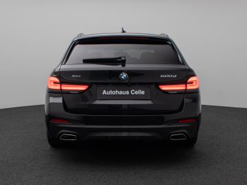 Fahrzeugabbildung BMW 520d xD M Sport Kamera DAB HiFi 4xKlima ACC Komf