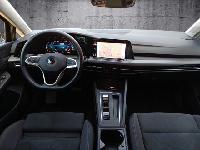 Golf 1.5 eTSI Style DSG/AHK/SHZ/LED/NAVI/KLIMA/E