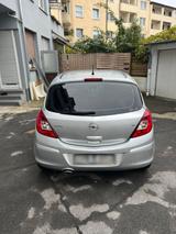 Opel Corsa D 1.4 Automatik - Opel Corsa aus 2007: 1.4