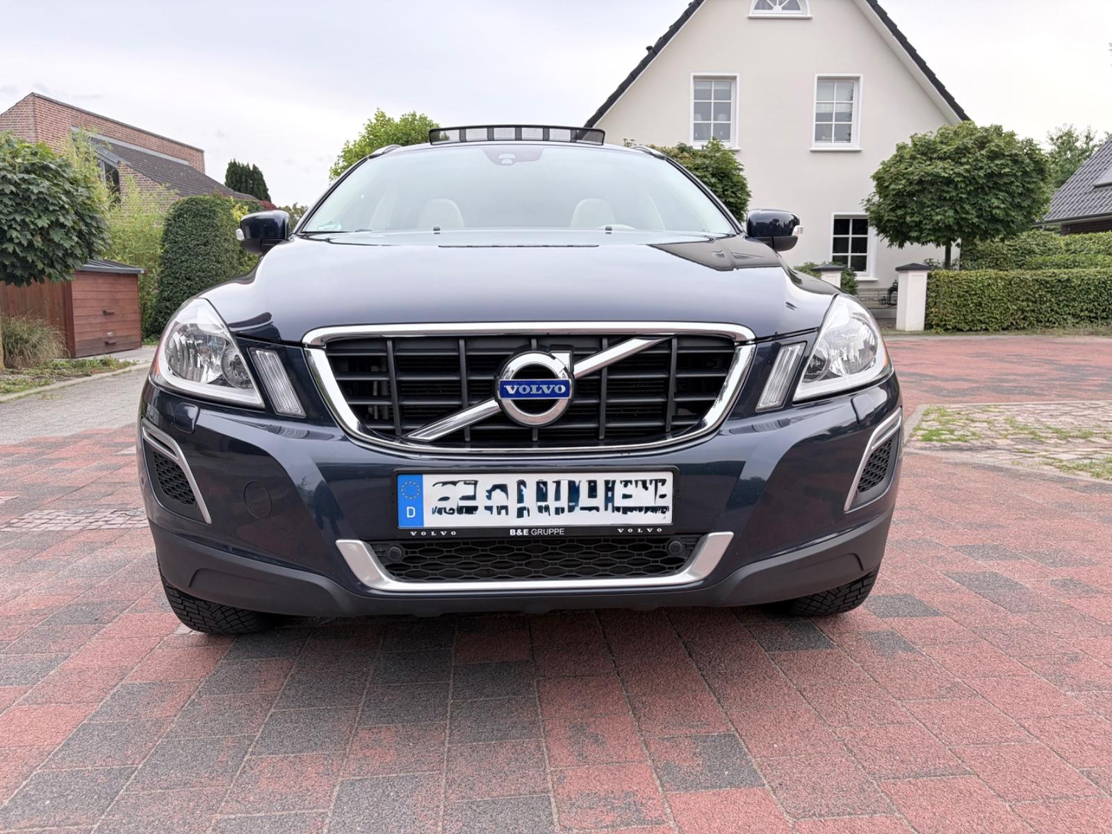 Volvo XC60 T6 AWD 3,0 Turbo Reihensechszylinder