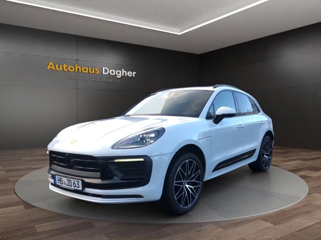 Porsche Macan Dienstfahrzeug Panorama-Schiebedach