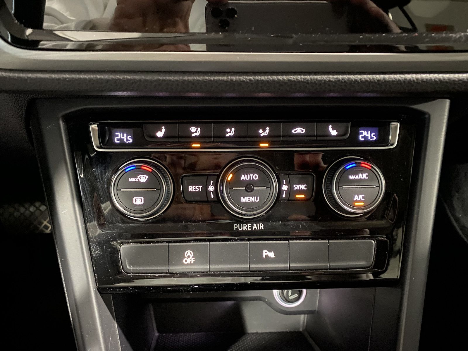 Fahrzeugabbildung Volkswagen Touran 1.6 Tdi Comfortline/7-Sitzer/AHK/SH/