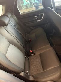 Land-Rover Discovery Sport - 9