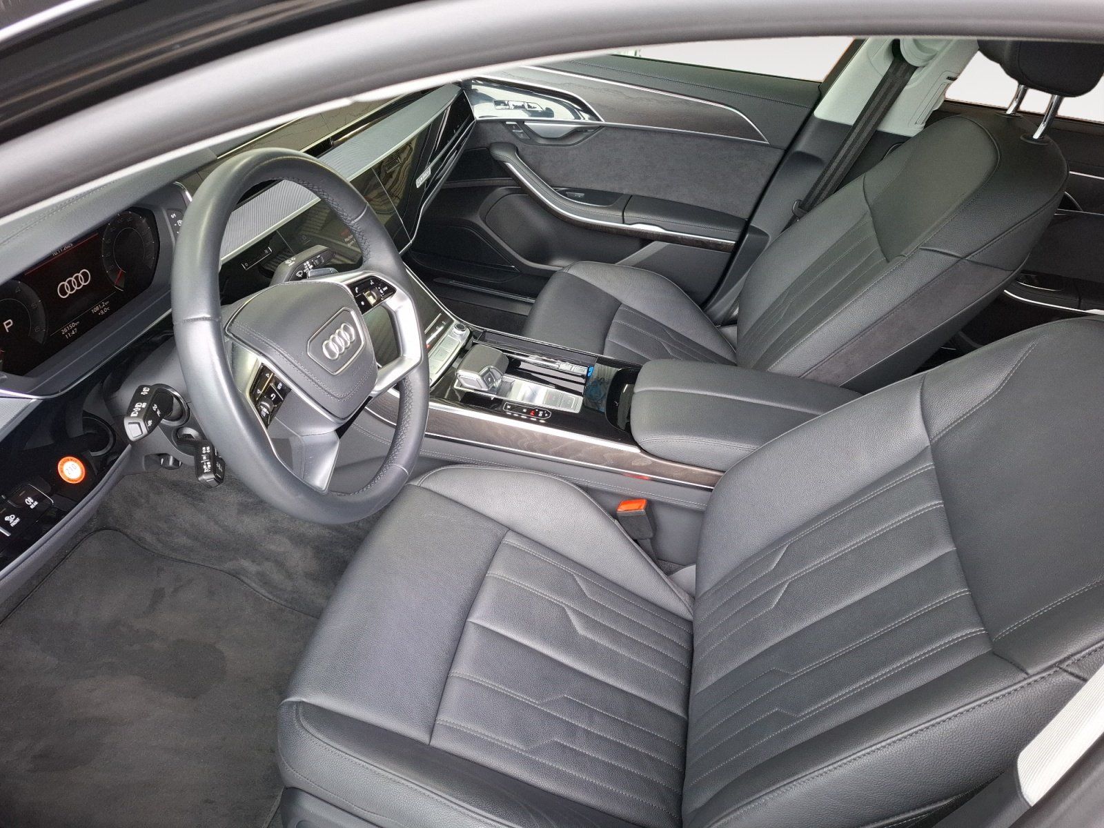 Audi A8 - Bild 7