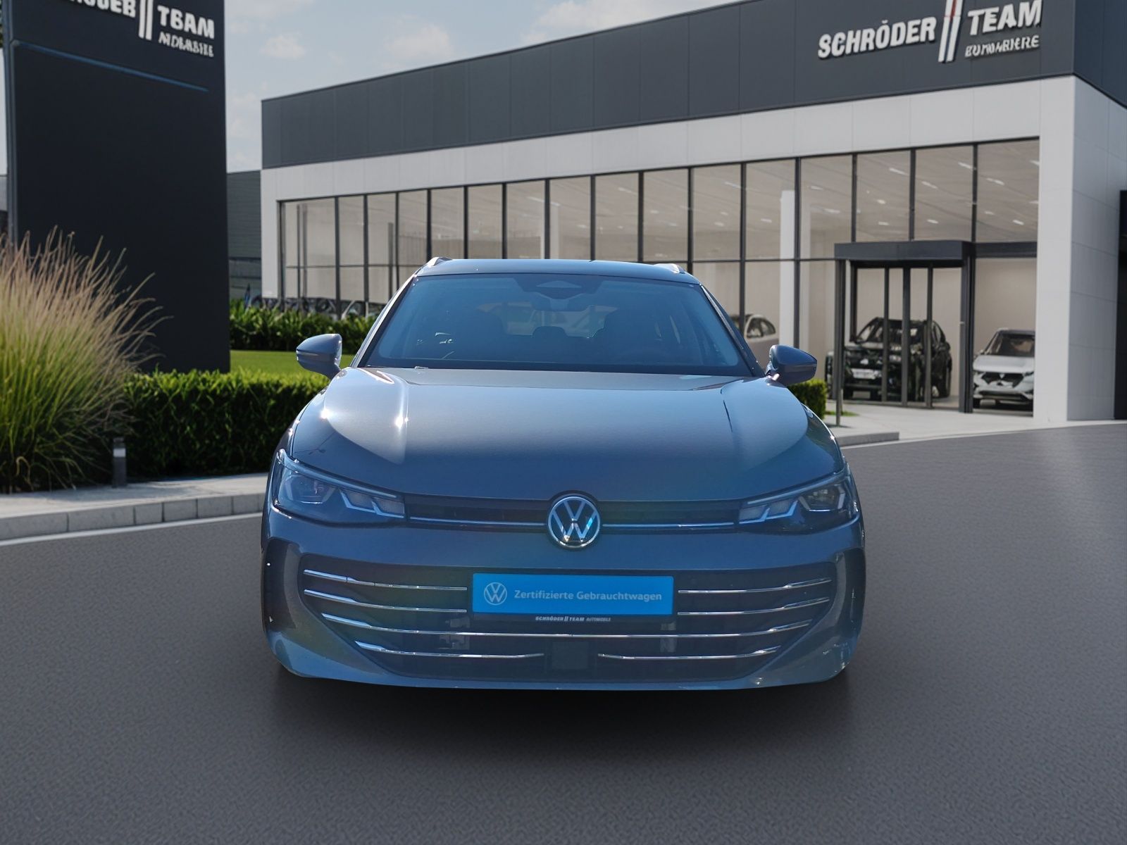 Volkswagen Passat Variant - Bild 2