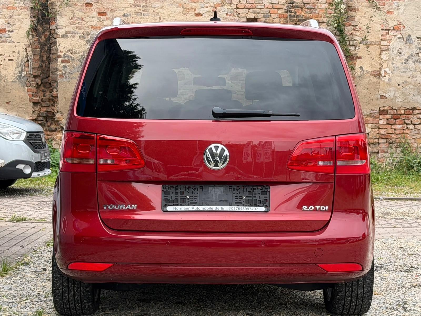 Volkswagen Touran 2.0 TDI DSG Life*140 PS*1.Hand*Temp*Navi
