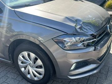 Volkswagen Polo - 11