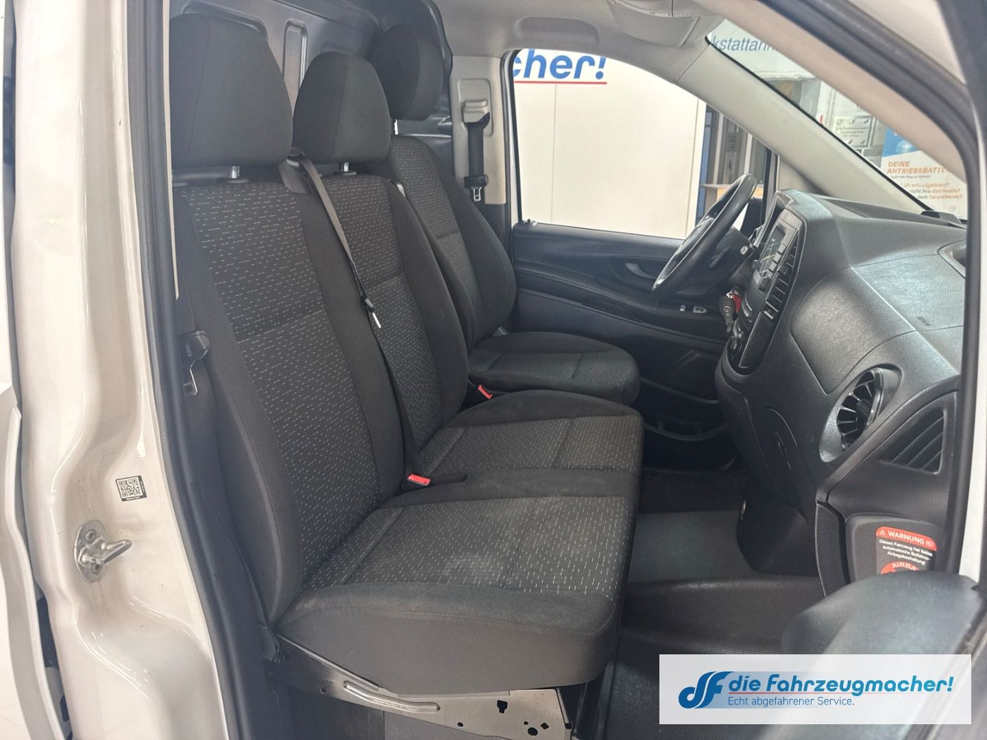 Fahrzeugabbildung Mercedes-Benz Vito Kasten 116 CDI 4x4 lang AHK Navi DAB *EXPOR