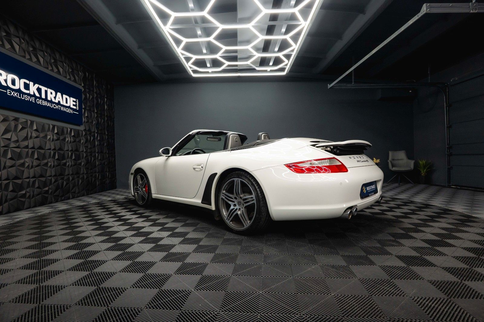 Fahrzeugabbildung Porsche 997 911 Carrera 4 S Cabrio Chrono Unfallfrei