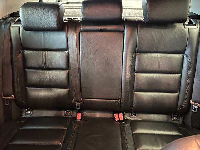 Volkswagen Golf VI Highline *Klima*SHZ*Navi*PDC*Sportpaket*